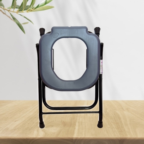 Commode Chair Height Adjustable (Without wheel)
